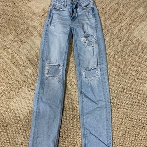 Womens American Eagle Ripped Jeans